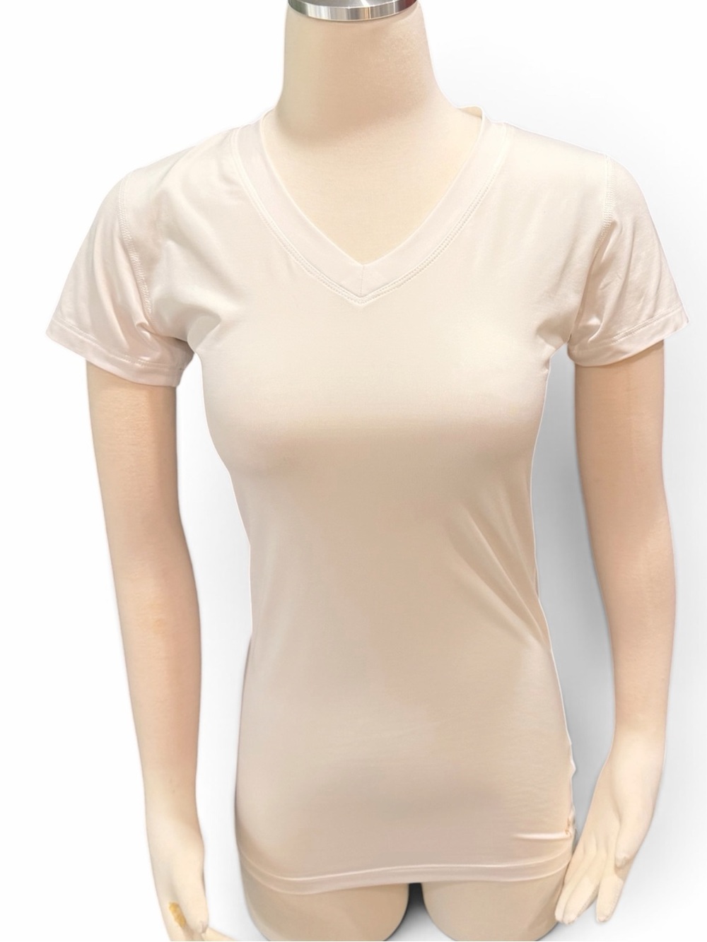Tommy Copper Classic V-Neck Short Sleeve Tee in white.